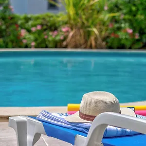 https://apartamentos-llevant-puerto-de-pollenca.allmallorcahotels.com
